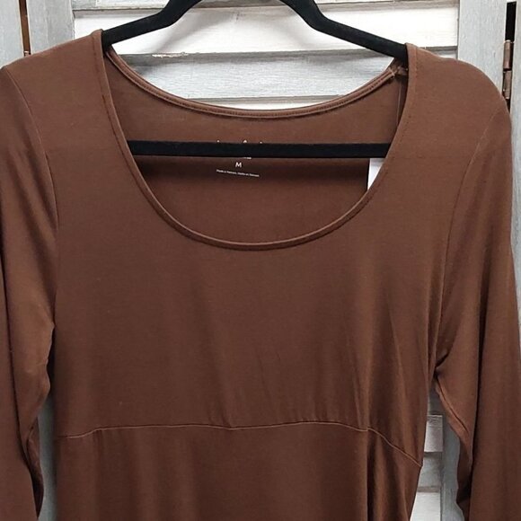 Long Sleeve Rushed Bodycon Maternity Dress | Isabel Maternity | Medium - Picture 5 of 10